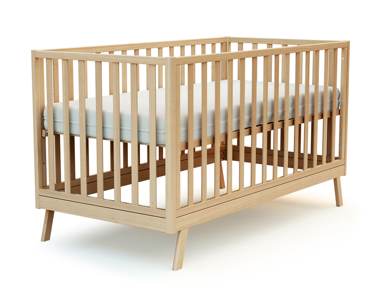 Varnished beech wood crib bed 70 x 140 cm