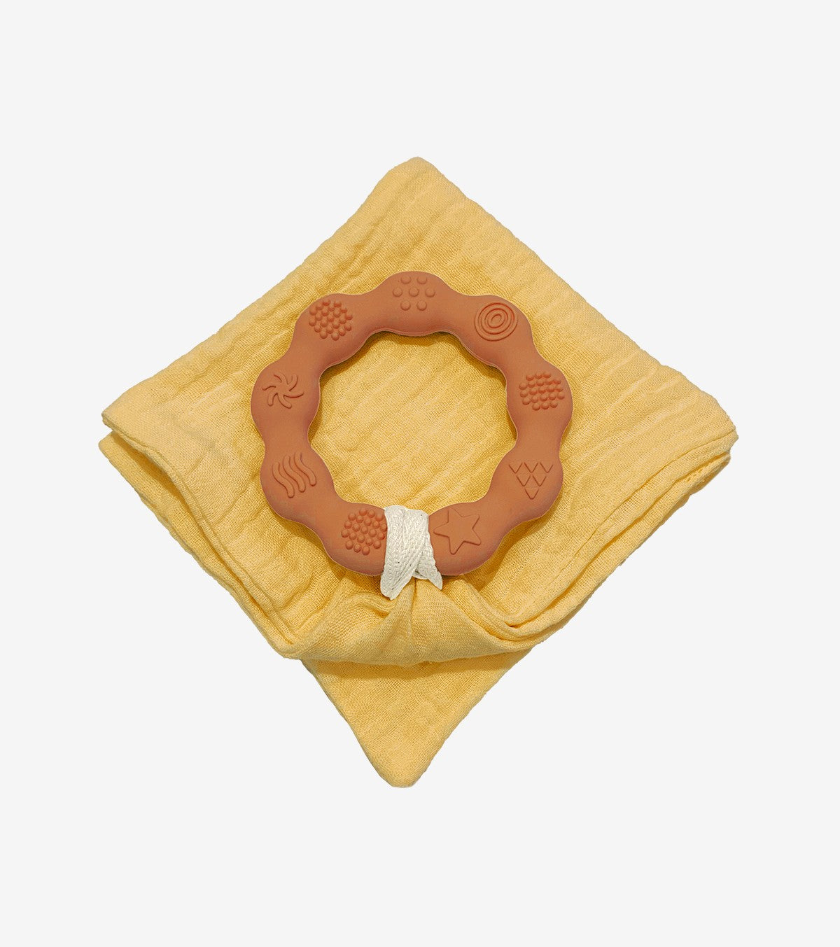 Terracotta teething ring and diaper