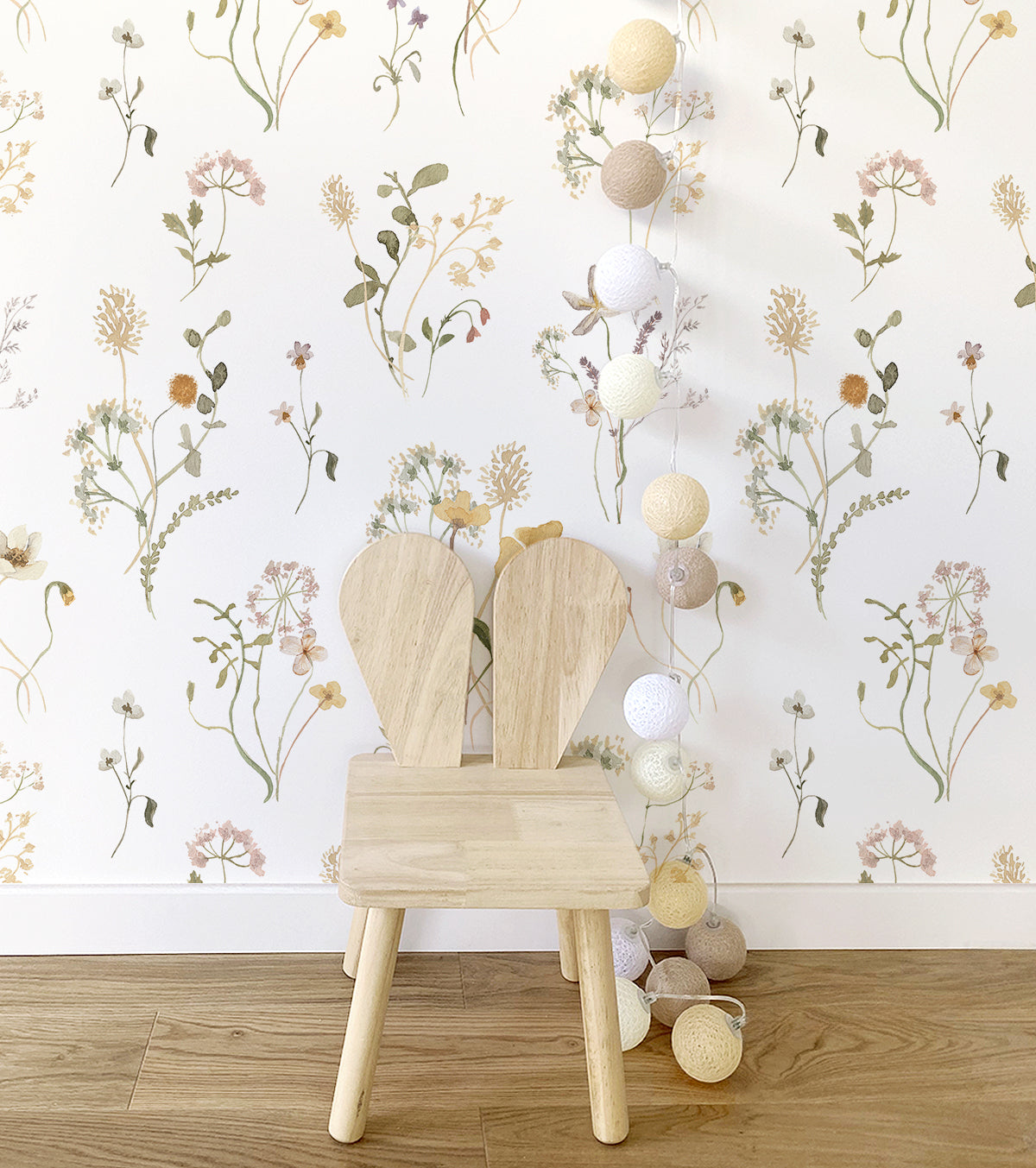 MADEMOISELLE - Children's wallpaper - Botany motif