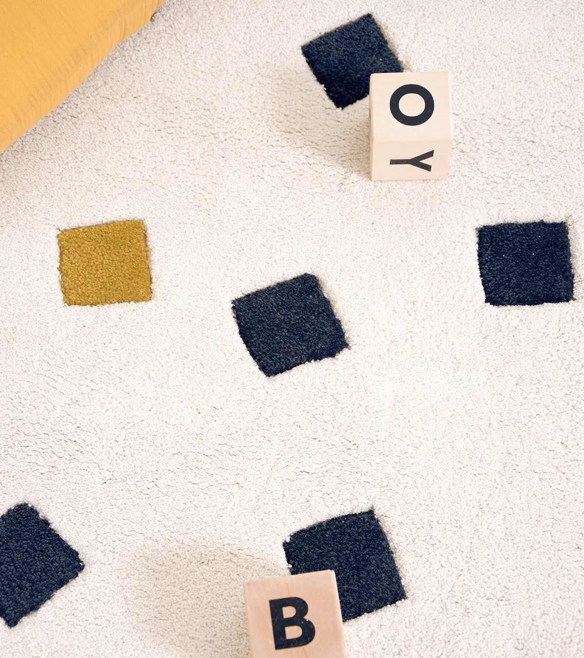 ENCHANTED - rug - Small squares