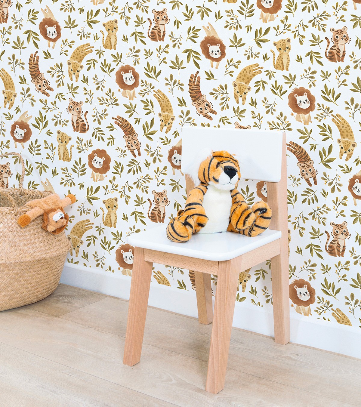 FELIDAE - Children's wallpaper - Animal jungle motif