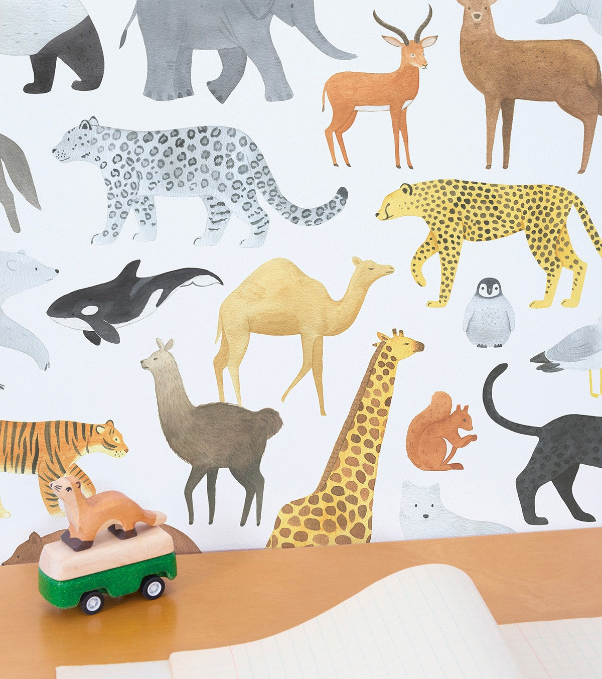 LIVING EARTH - Children's wallpaper - Animal motif