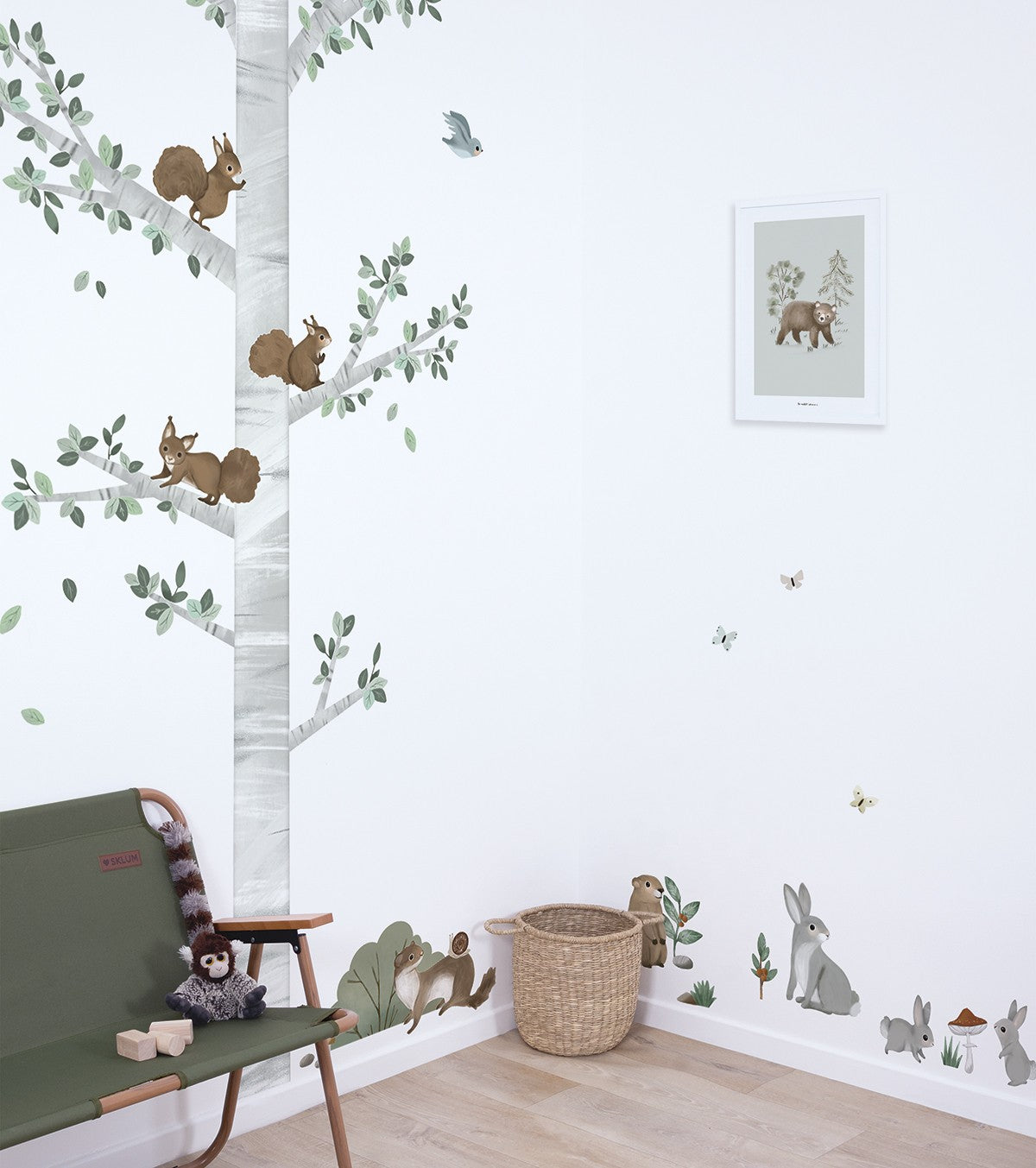 KHARU - Wall decals murals - Squirrels and branches