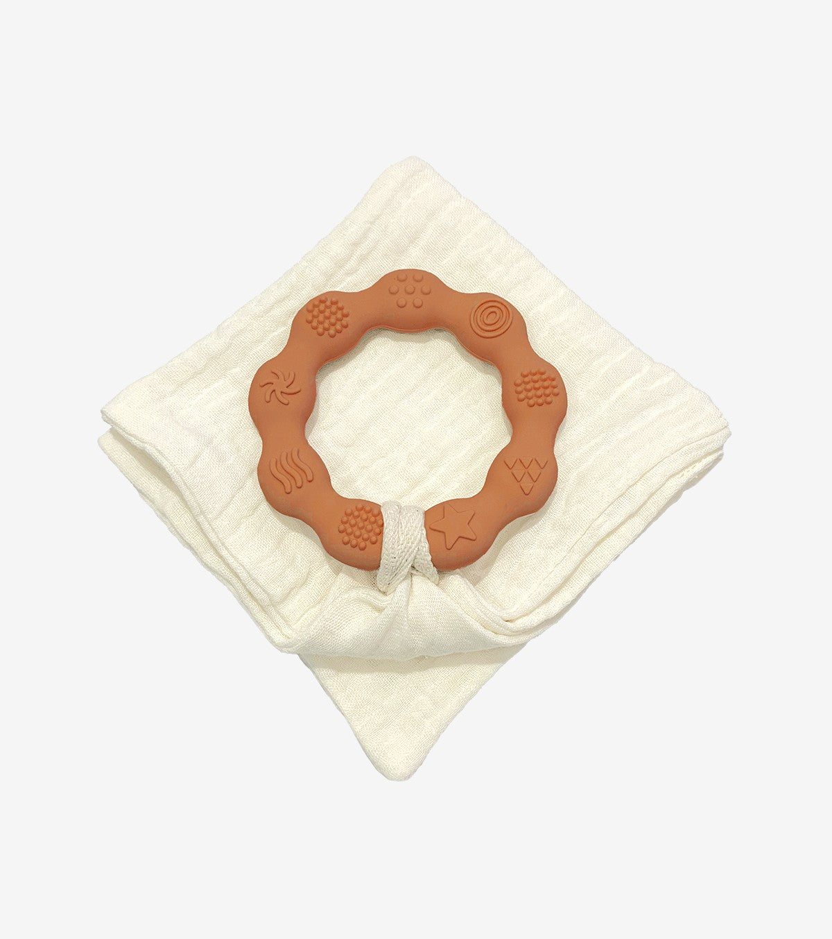 Terracotta teething ring and diaper